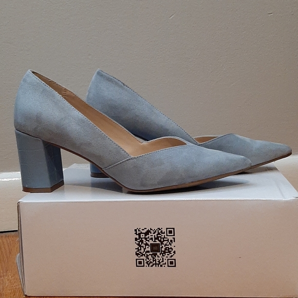 Ann Taylor Factory Shoes - Shoes